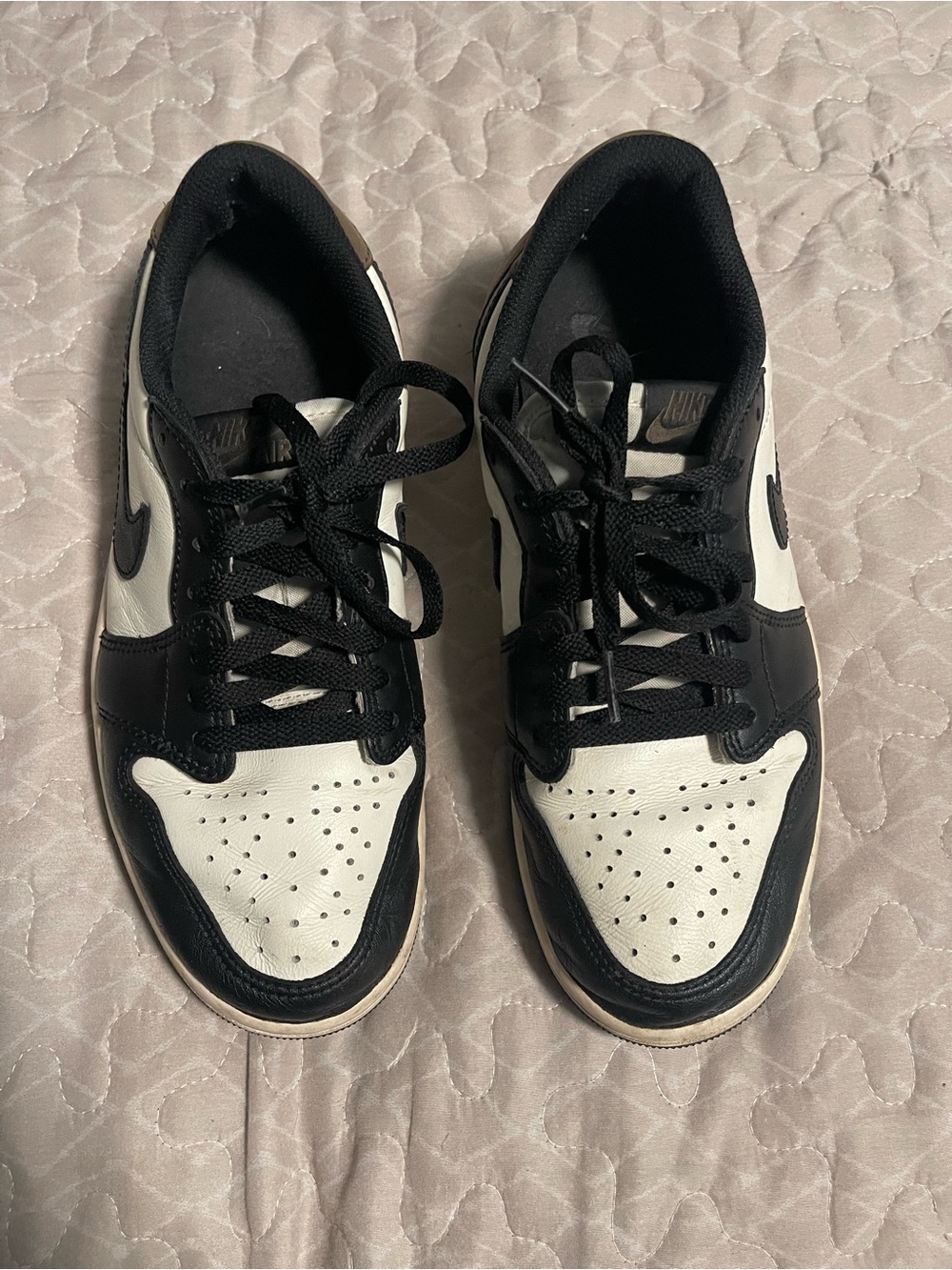 Jordan 1 Low Mocha - Picture 4 of 9